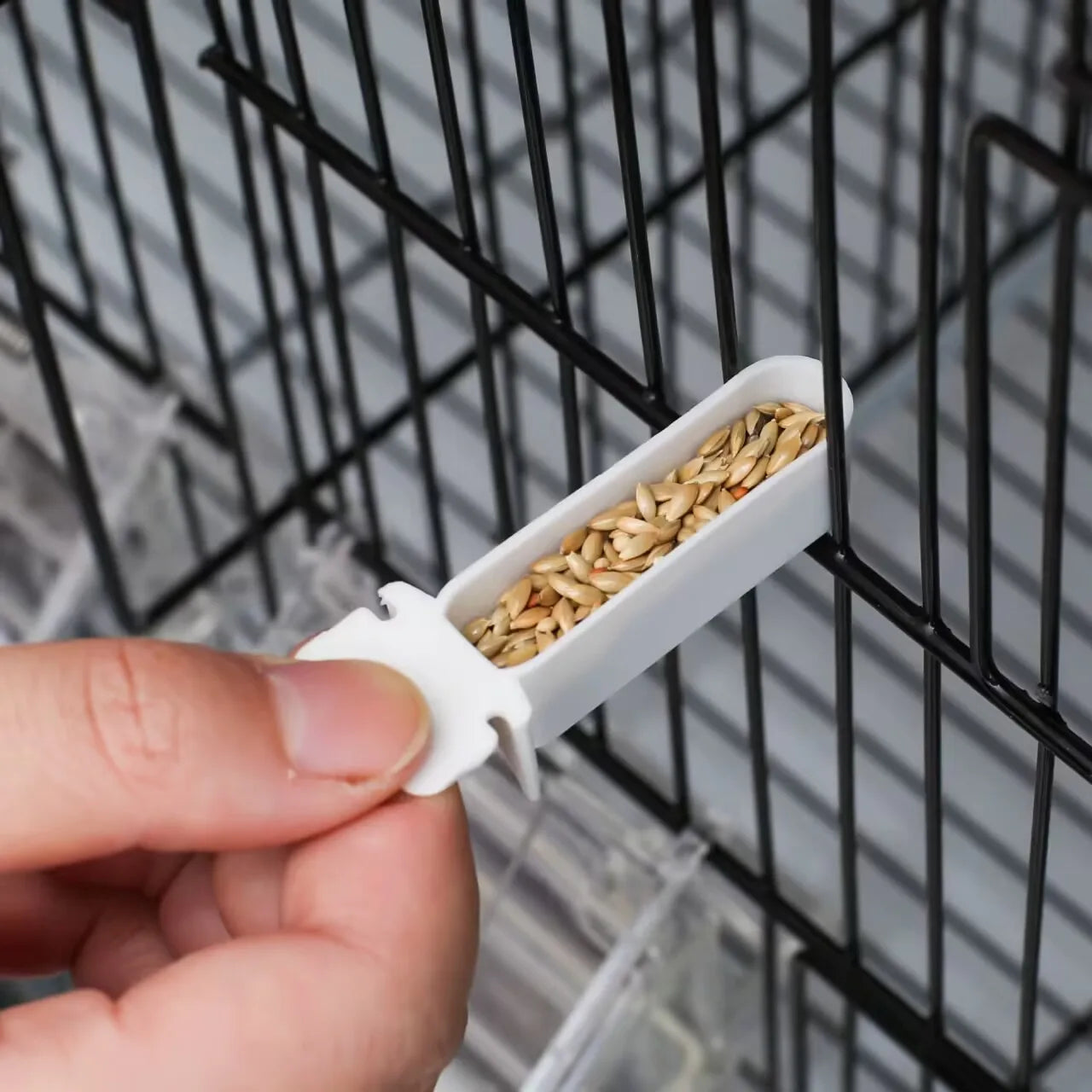 Small Bird Plastic Food Cup Convenient Feeder